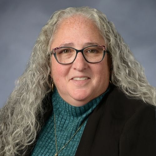 Christine Linden Headshot